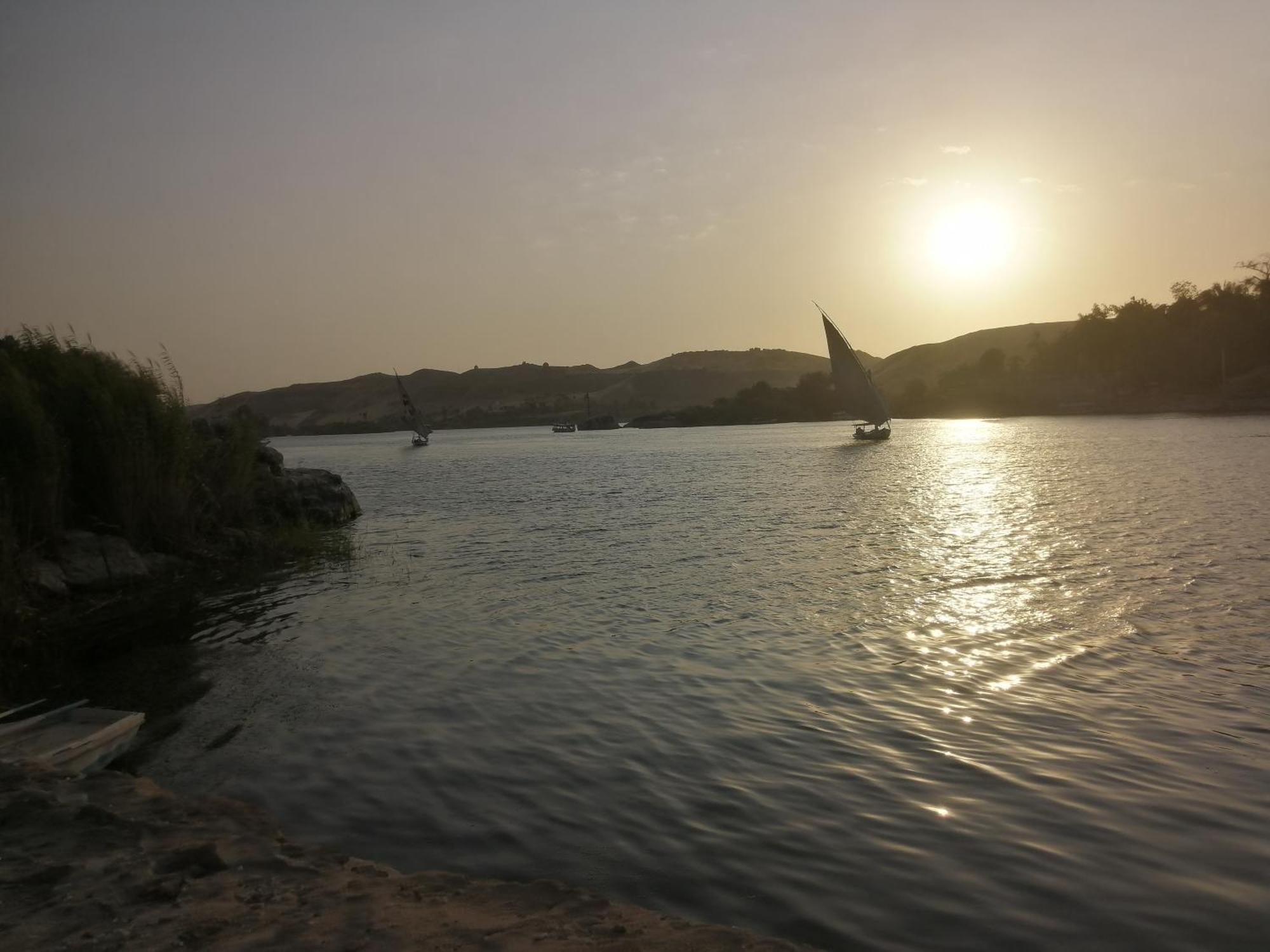 Nubian Bride Guest House Asszuán Kültér fotó
